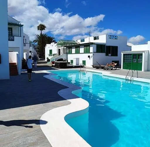 Casa Turquesa, Shared Pool Puerto del Carmen (Lanzarote)